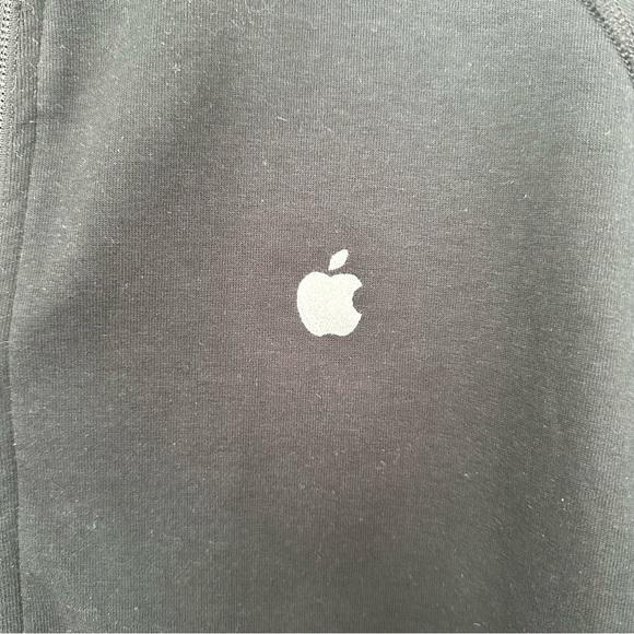 Apple Store Employee Adult Medium Black Athletic Logo Zip Up Jacket - Picture 3 of 5
